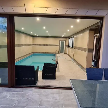 Apartmán Petit Pied-a-terre Coubron